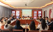 学院举办“成长·对话”首期师生午餐会