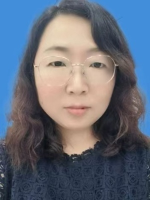 刘  娟