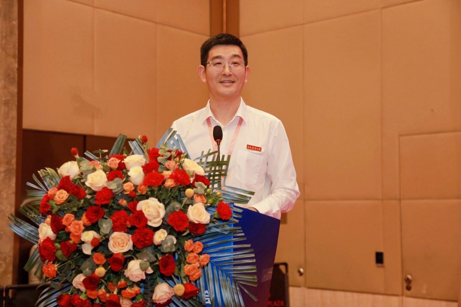 南昌航空大学仪器科学与光电工程学院院长史久林教授主持
